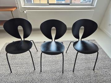 3 Globus stoelen v Stua, design stoelen chairs black frame beschikbaar voor biedingen