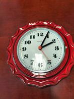 Vintage Kienzle Quartz Wandklok - Rood uit Zweden, Huis en Inrichting, Woonaccessoires | Klokken, Geen, Geen, Ophalen of Verzenden