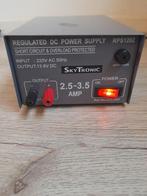Regulated DC power suply RPS1202 2.5-3.5 AMP
INPUT 220V AC, Ophalen of Verzenden, Zo goed als nieuw