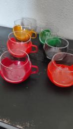 Vintage theeglazen in gekleurde houder, 6x, Huis en Inrichting, Keuken | Servies, Glas of Glazen, Gebruikt, Ophalen of Verzenden