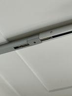 Zilverkleurige rail met 3 verschuifbare spots - 218cm, Huis en Inrichting, Lampen | Spots, Ophalen, Halogeen, Gebruikt, Metaal of Aluminium