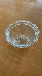 Glazen sierlijk kommetje, Antiek en Kunst, Antiek | Glas en Kristal, Ophalen of Verzenden