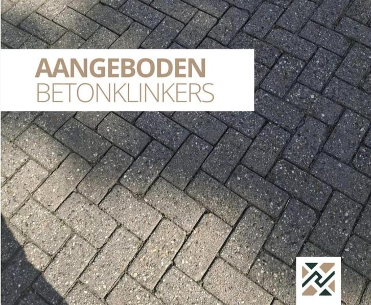 Gebruikte Betonklinkers 8cm op pallets gestapeld bkk klinker, Tuin en Terras, Tegels en Klinkers, Gebruikt, Klinkers, Beton, Verzenden