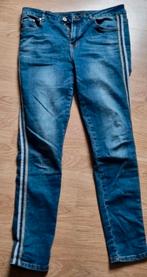 Stretch spijker skinny
Maat 42
Met een glitter side stripe, Blauw, Nora, Ophalen of Verzenden, W33 - W36 (confectie 42/44)