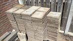 tegels 30x30 en 40x60 + opsluitbanden, Ophalen, Zo goed als nieuw, 10 m² of meer, Beton