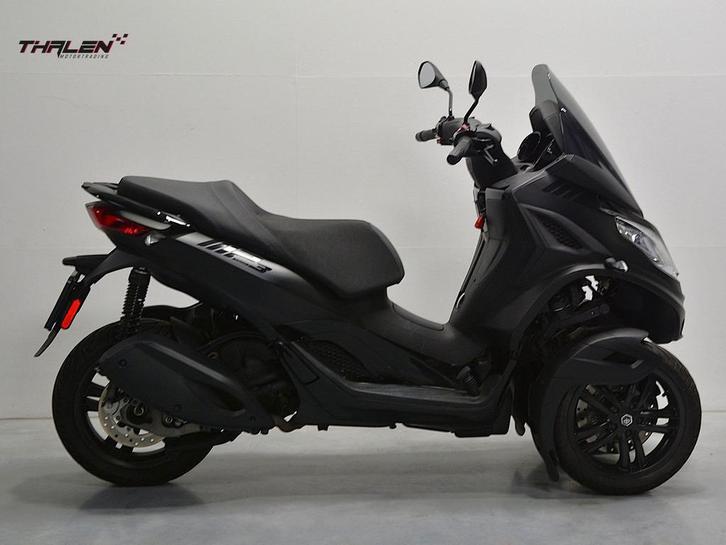 PIAGGIO MP3 300 HPE (incl. btw) NL motor  (bj 2023), Motoren, Motoren | Piaggio, Bedrijf, Scooter, 12 t/m 35 kW, Minimaal motorrijbewijs A1