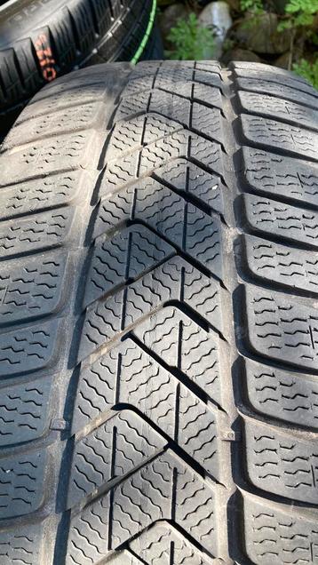 1x Pirelli Sotozero 3 winter run flat 245-40-19 beschikbaar voor biedingen