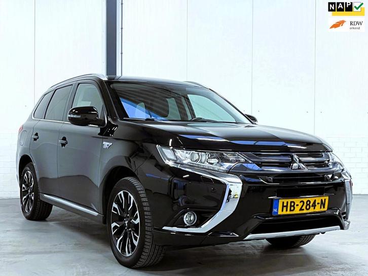 Mitsubishi Outlander 2.0 PHEV Executive Edition Dealer O.H., Auto's, Mitsubishi, Bedrijf, Te koop, Outlander, 4x4, ABS, Achteruitrijcamera