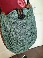 Gehaakte 3-kleurige tas met lang hengsel, Ophalen of Verzenden, Nieuw, Overige kleuren, Schoudertasje
