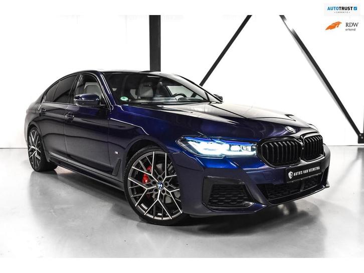 BMW 5-serie 530e INDIVIDUAL | 21" | B&W | UNIEK! | HUD | Wer, Auto's, BMW, Bedrijf, Te koop, 5-Serie, 360° camera, ABS, Achteruitrijcamera