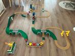 Geotrax Fisherprice treinbaan met trein met veel aanhangers, Kinderen en Baby's, Ophalen, Gebruikt, Auto of Voertuig, Met licht