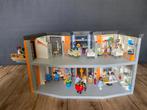 LAYMOBIL City Life Groot ziekenhuis met inrichting - 70190, Kinderen en Baby's, Speelgoed | Playmobil, Ophalen of Verzenden, Zo goed als nieuw