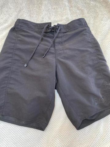 ARMANI ZWEMSHORT ZWART MAAT 46 / S beschikbaar voor biedingen