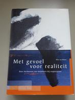 Met gevoel voor realiteit - Wim van Dinten, Ophalen of Verzenden, Gelezen