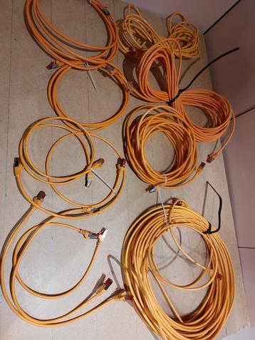 Oranje Cat 6 UTP Netwerkkabels 68,5 m, 11 stuks in een koop. beschikbaar voor biedingen