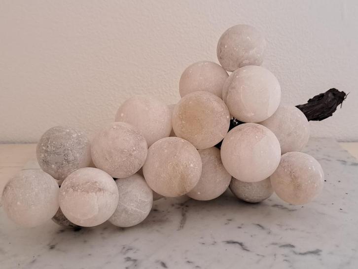 Grote Italiaanse Albast Druiven, Antiek en Kunst, Kunst | Designobjecten, Ophalen of Verzenden