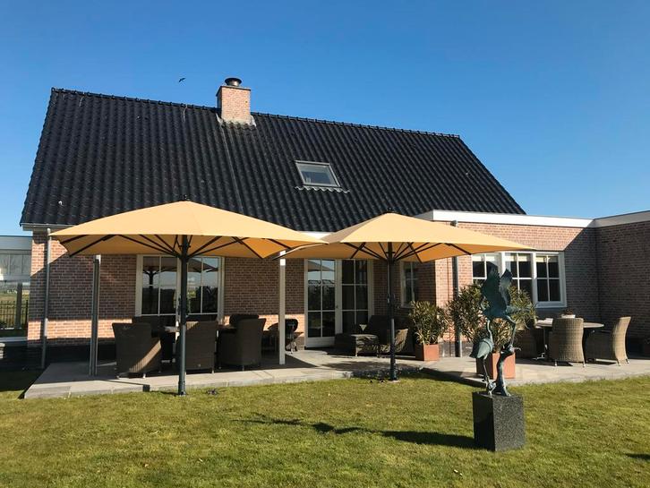 Topkwaliteit Bahama Parasols - Dealer Nederland & België, Tuin en Terras, Parasols, Nieuw, Zweefparasol, 2 tot 3 meter, Waterdicht