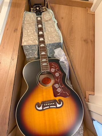 Epiphone inspired by Gibson J200 semi- akoestische gitaar  beschikbaar voor biedingen