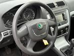 Skoda Octavia Combi 1.2 TSI Ambition - Black Magic - Leder/T, Voorwielaandrijving, Euro 5, Traction-control, Zwart