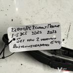 Renault Megane 5drs 1.5 DCI 2013 2300085  Ruitenwisserarmen