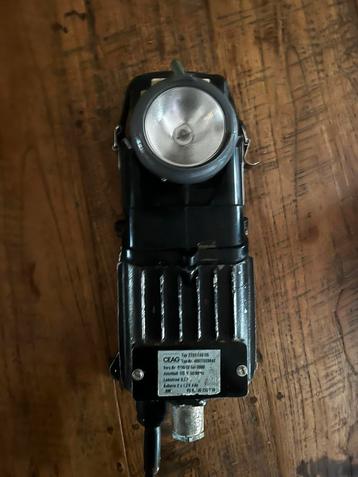 Mijnwerkers lamp. Vintage robuuste mijnwerkers lamp beschikbaar voor biedingen