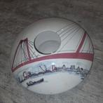 Regina vliegende schotelvaas met skyline van Rotterdam, Ophalen of Verzenden, Zo goed als nieuw