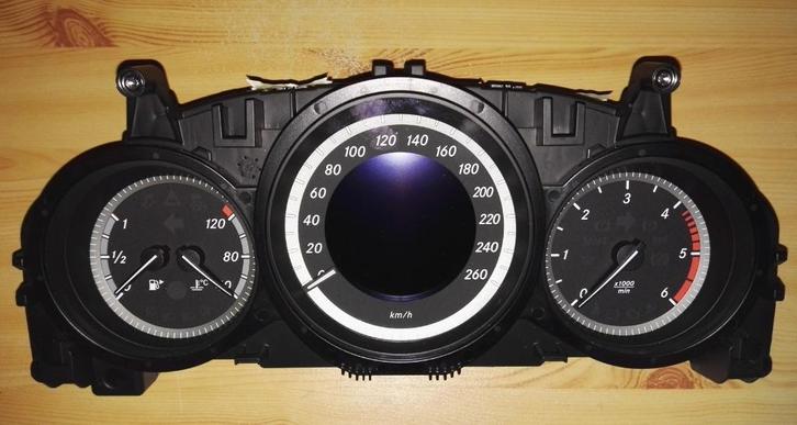 Km teller MB 204 C klasse reparatie instrument, Auto-onderdelen, Dashboard en Schakelaars, Mercedes-Benz, Gebruikt, Ophalen of Verzenden