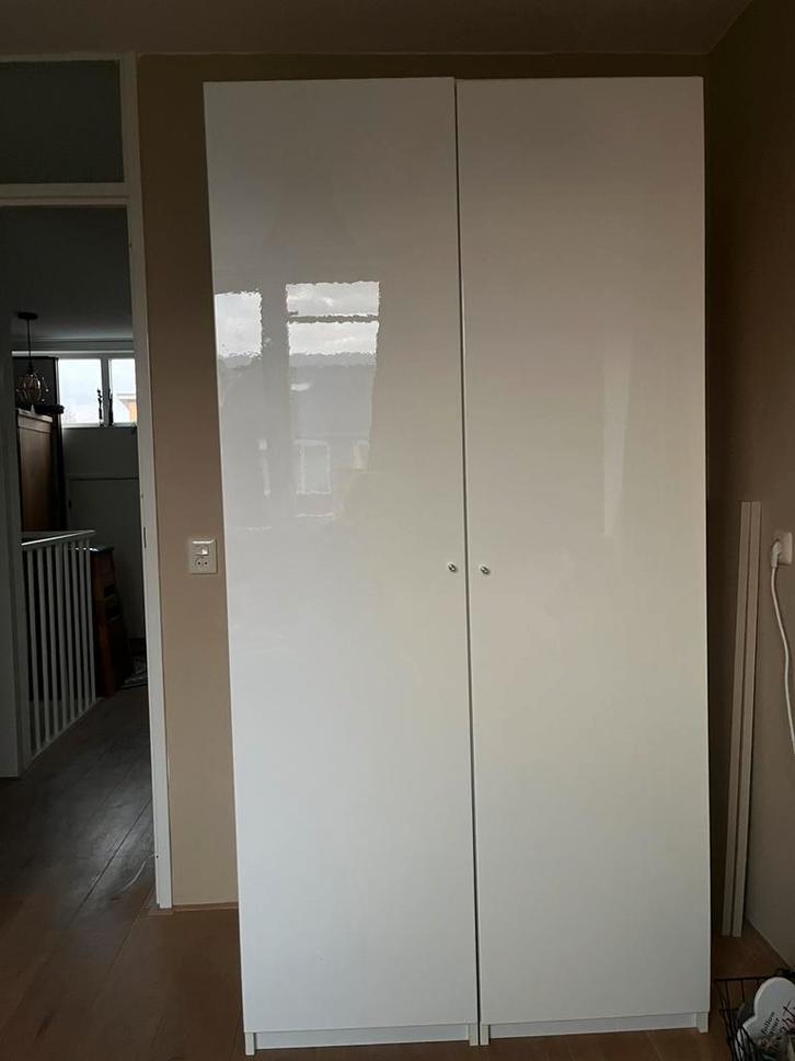 Ikea pax kast hoogglans wit, Huis en Inrichting, Kasten | Roldeurkasten en Archiefkasten, Zo goed als nieuw, 200 cm of meer, 50 tot 100 cm