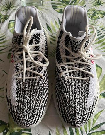Yeezy boost 350 zebra mt 46 beschikbaar voor biedingen
