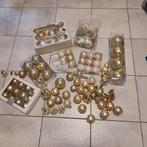 Ongeveer 50 gouden kerstversiering en piek, Diversen, Kerst, Ophalen of Verzenden