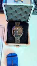 22kg Black Canine Watch Limited Edition, Sieraden, Tassen en Uiterlijk, Horloges | Antiek, Overige merken, Overige materialen