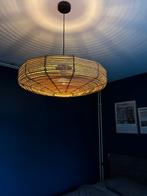Mooie hanglamp, Huis en Inrichting, Lampen | Hanglampen, Ophalen of Verzenden, Zo goed als nieuw, Hout, Minder dan 50 cm