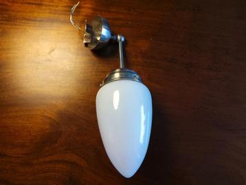 Muurlamp Menhir Art Deco jaren 30 stijl beschikbaar voor biedingen