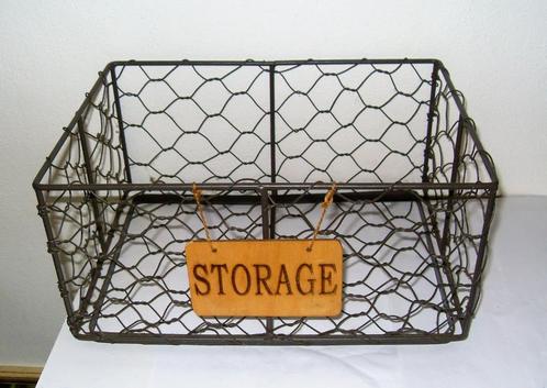 Metalen Mand Storage Korf, Huis en Inrichting, Woonaccessoires | Schalen en Manden, Zo goed als nieuw, Mand, Rechthoekig, Overige materialen