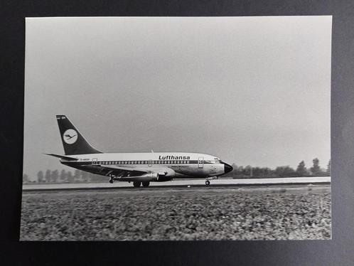 Foto van een Lufthansa Boeing 737-130 (LU42), Verzamelen, Luchtvaart en Vliegtuigspotten, Gebruikt, Kaart, Foto of Prent, Ophalen of Verzenden