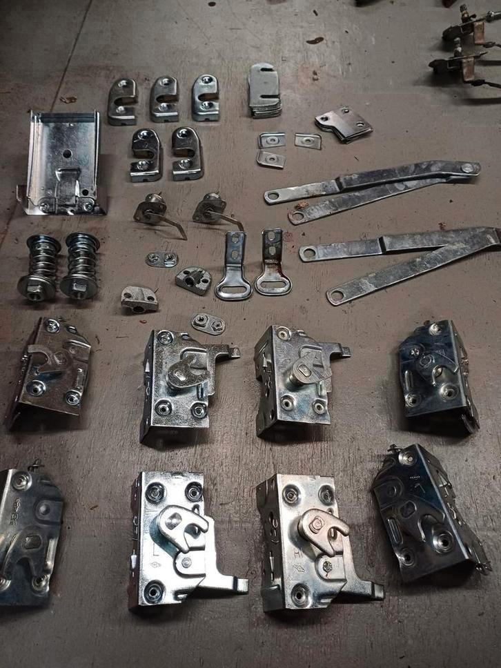 Div. nieuw verzinkte onderdelen jeep wagoneer cherokee chief, Auto-onderdelen, Vrachtwagen-onderdelen, Overige merken, Nieuw, Ophalen of Verzenden