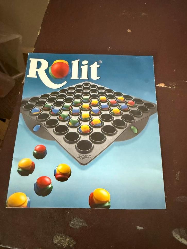 Spel Rolit - Leuk strategisch bordspel!, Hobby en Vrije tijd, Gezelschapsspellen | Bordspellen, Gebruikt, Drie of vier spelers