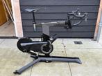 Wahoo KICKR BIKE V1, Fietsen en Brommers, Fietsen | Heren | Sportfietsen en Toerfietsen, Ophalen, Gebruikt, Minder dan 10 versnellingen