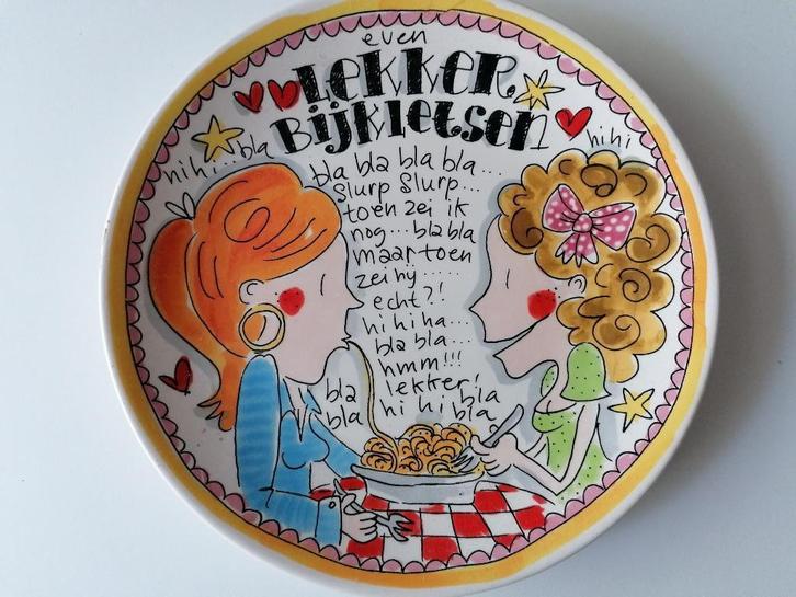 Blond servies 2 gebaksborden 'Even bijkletsen', Huis en Inrichting, Keuken | Servies, Zo goed als nieuw, Bord(en), Blond Amsterdam
