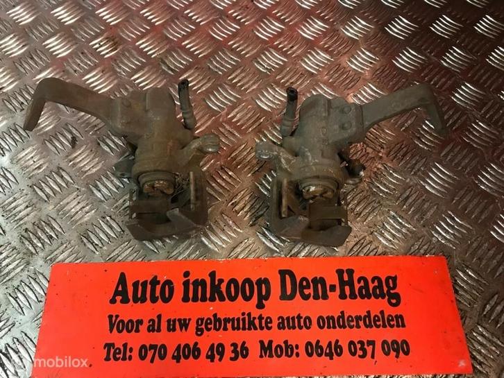 Honda Jazz ('02-'08) Remklauw Rechtsachter, Auto-onderdelen, Remmen en Aandrijving, Honda, Gebruikt, Ophalen of Verzenden