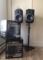 Mackie MR8 MK3 + monitorstatieven, Zo goed als nieuw, 120 watt of meer, Front, Rear of Stereo speakers, Ophalen