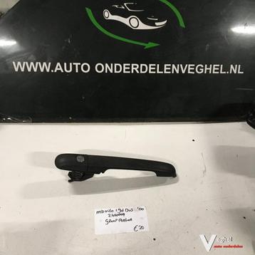Mercedes Vito 1.9 D 2000 Wagennr 2400004   Greep klink beschikbaar voor biedingen