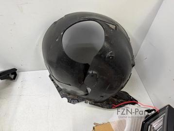 Audi a3 8Y Modderkuip links voor beschikbaar voor biedingen