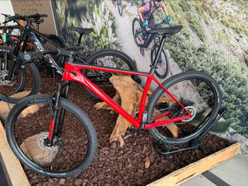 Scott Scale 940 carbon beschikbaar voor biedingen