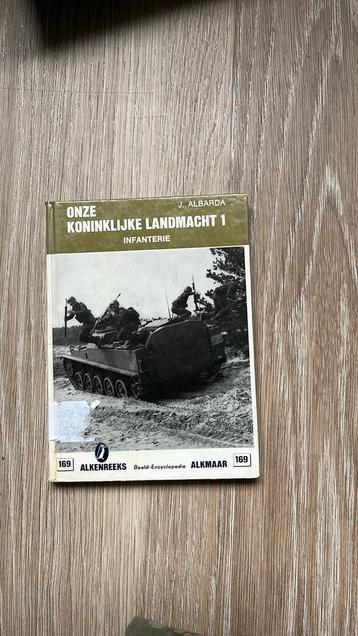 Onze koninklijke Landmacht 1 Infanterie beschikbaar voor biedingen