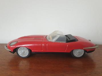 Lendulet auto. Jaguar E-Type, blik, frictie motor. beschikbaar voor biedingen