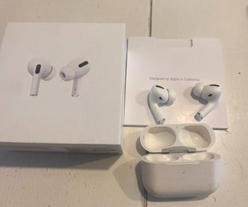Apple Airpods pro 1st generatie, origineel voor weinig beschikbaar voor biedingen