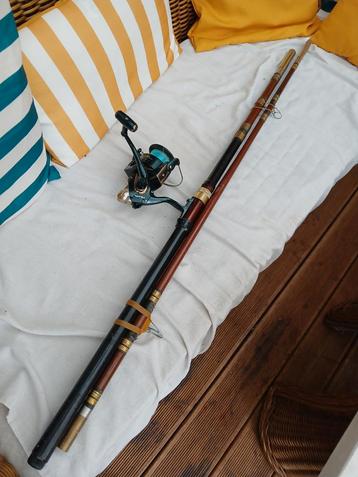Zeevis hengel, strandhengel, Conolon 330 cm met molen beschikbaar voor biedingen
