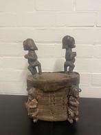 Afrikaanse doos hout en leer, Antiek en Kunst, Ophalen