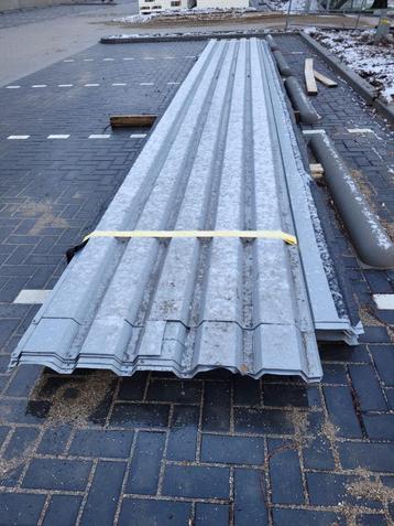 38 - Damwandplaten, dakplaten beschikbaar voor biedingen